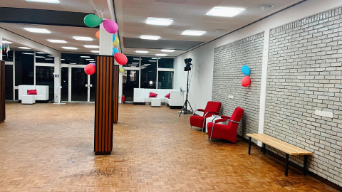 Zaalverhuur Hengelo | Goedkope Zaal Huren Hengelo | Feestzaal Huren Hengelo 6 Zaalverhuur hengelo salsafever hengelo zaaltje huren zaal huren hengelo salsafever hengelo
